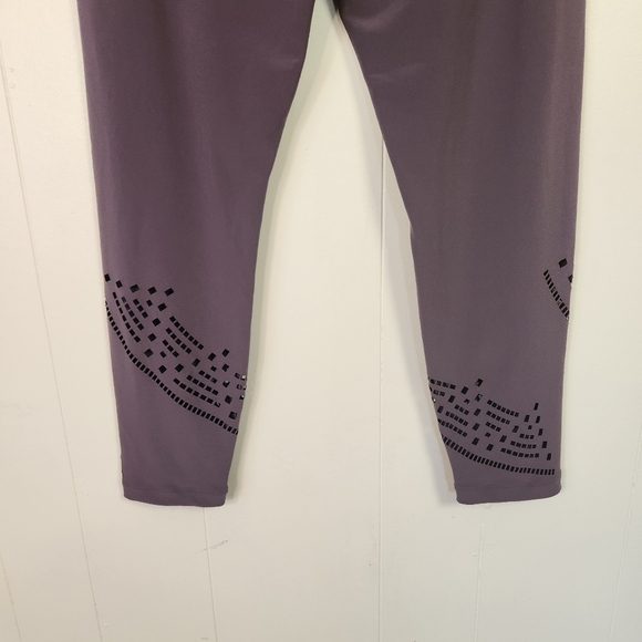 Sympli Deco Capri Pants Womens Size 6 Slim Leg Purple High Rise Stretch Pull On - Picture 5 of 10
